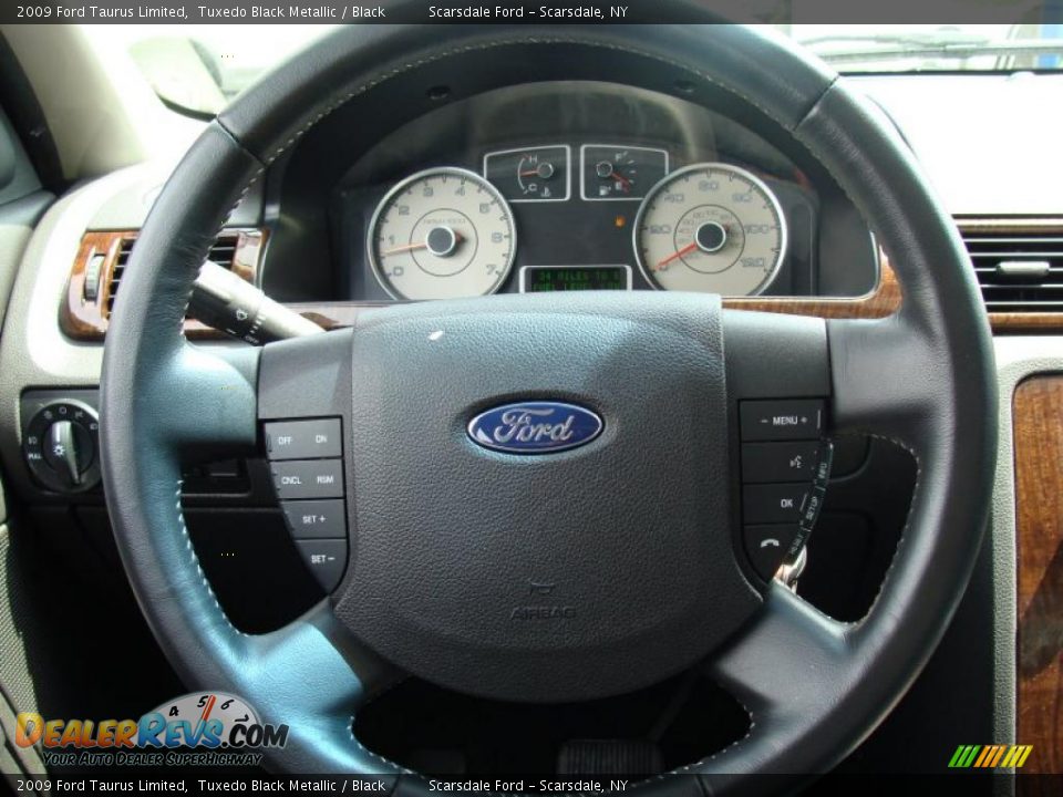 2009 Ford Taurus Limited Tuxedo Black Metallic / Black Photo #17