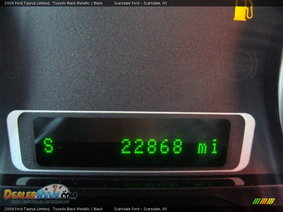 2009 Ford Taurus Limited Tuxedo Black Metallic / Black Photo #27