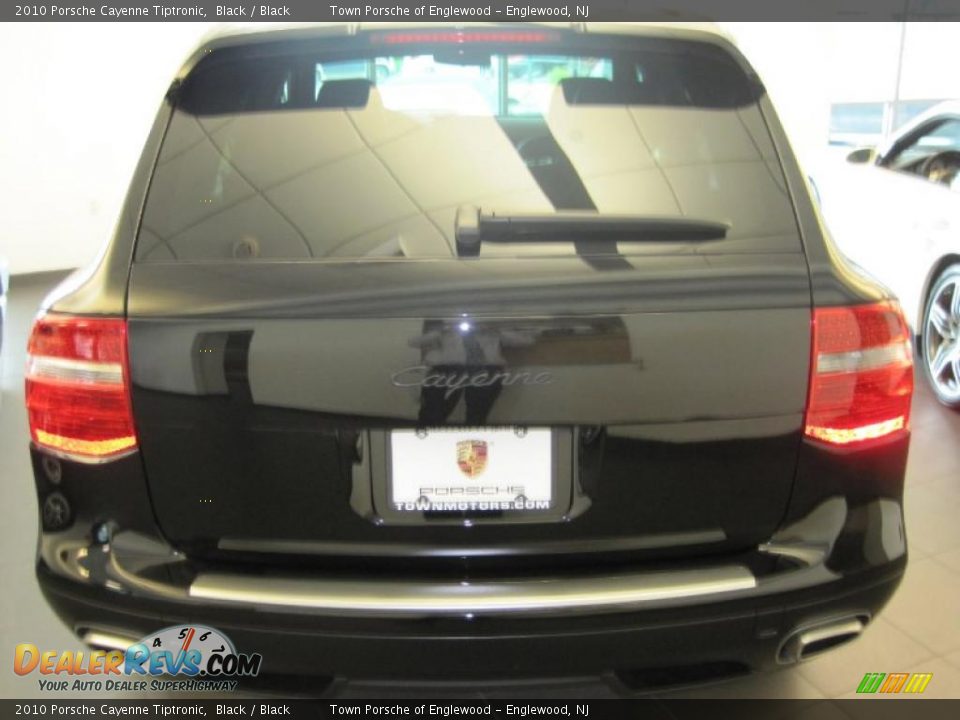 2010 Porsche Cayenne Tiptronic Black / Black Photo #6