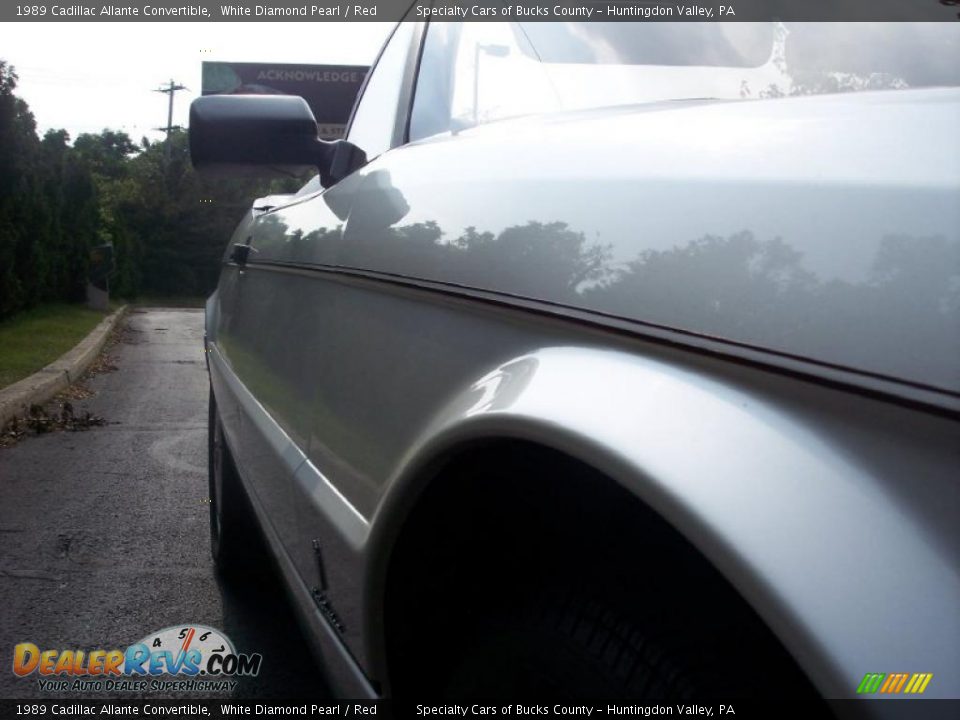 1989 Cadillac Allante Convertible White Diamond Pearl / Red Photo #31