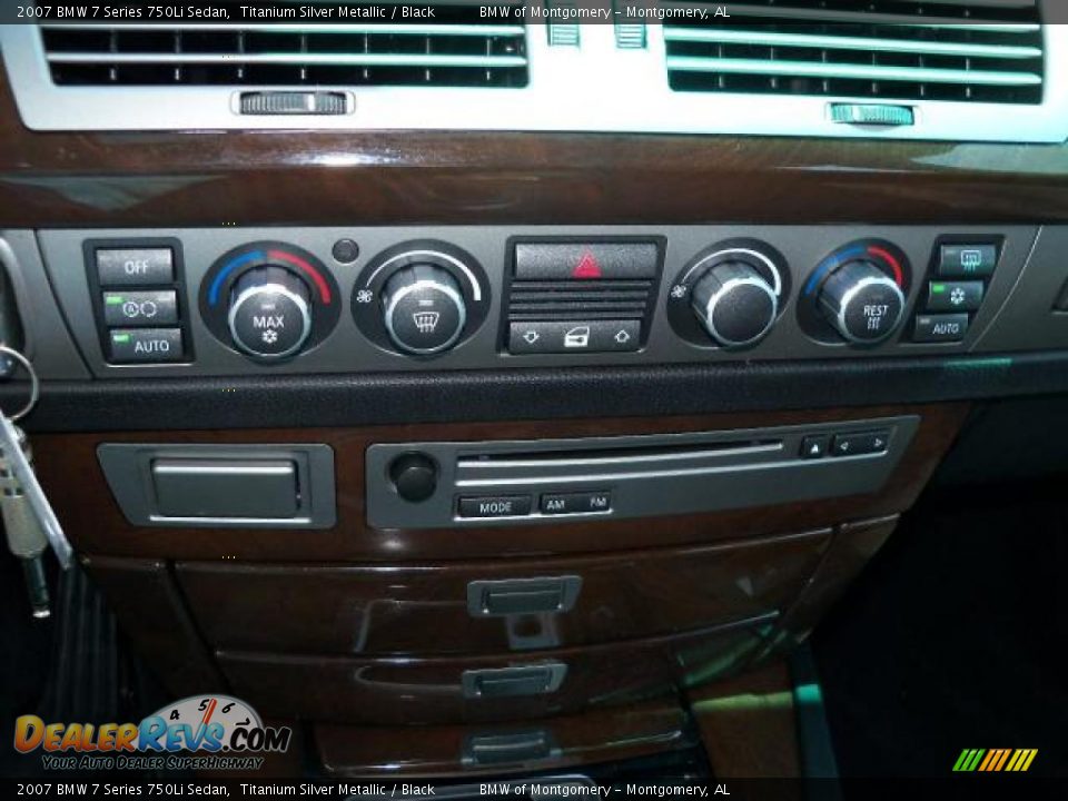 2007 BMW 7 Series 750Li Sedan Titanium Silver Metallic / Black Photo #22