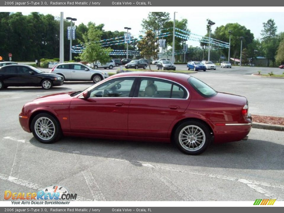 2006 Jaguar S-Type 3.0 Radiance Red Metallic / Ivory Photo #5