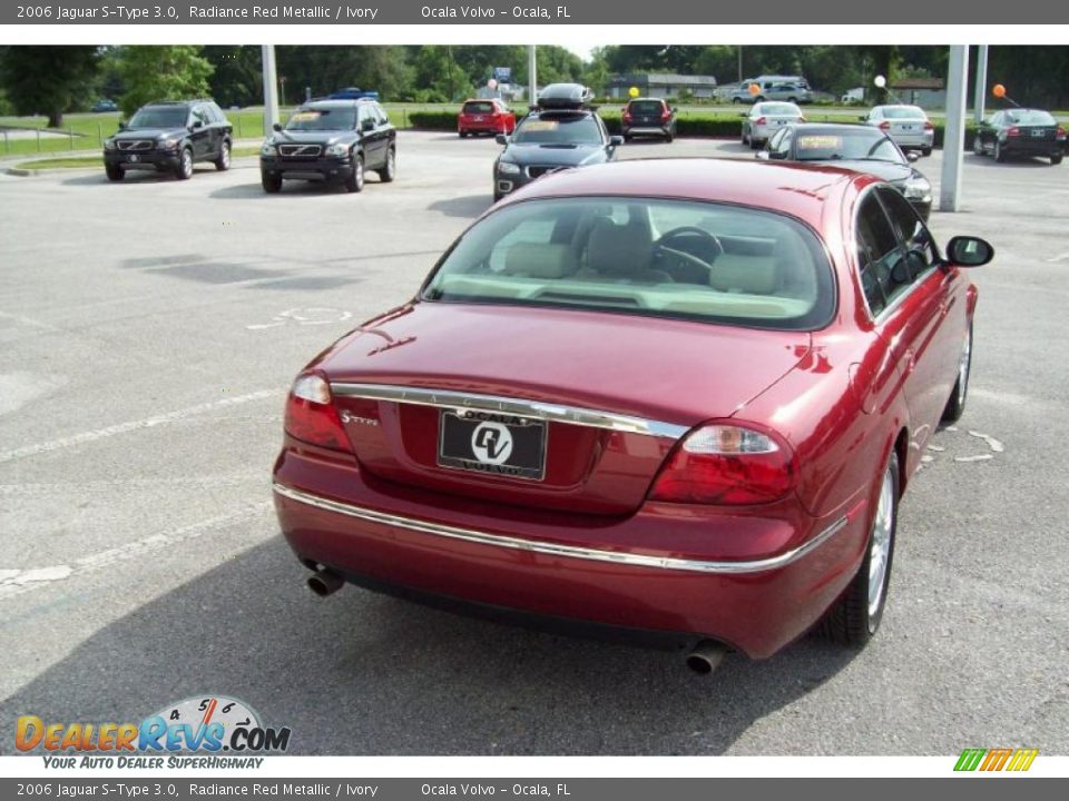 2006 Jaguar S-Type 3.0 Radiance Red Metallic / Ivory Photo #7
