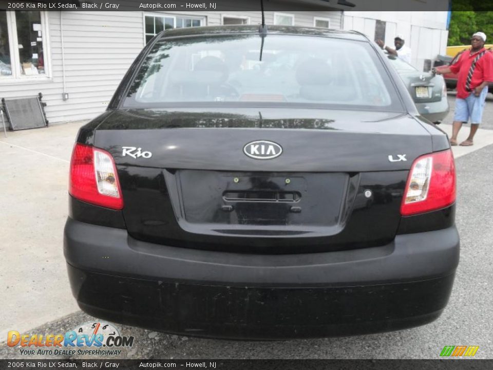 2006 Kia Rio LX Sedan Black / Gray Photo #6