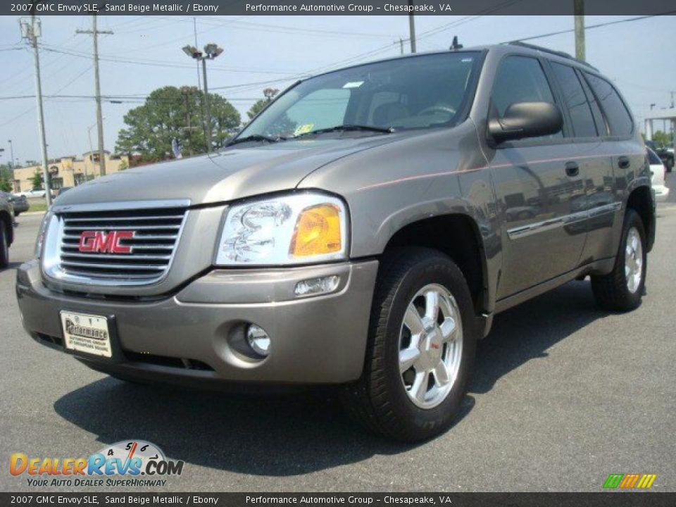 2007 GMC Envoy SLE Sand Beige Metallic / Ebony Photo #1