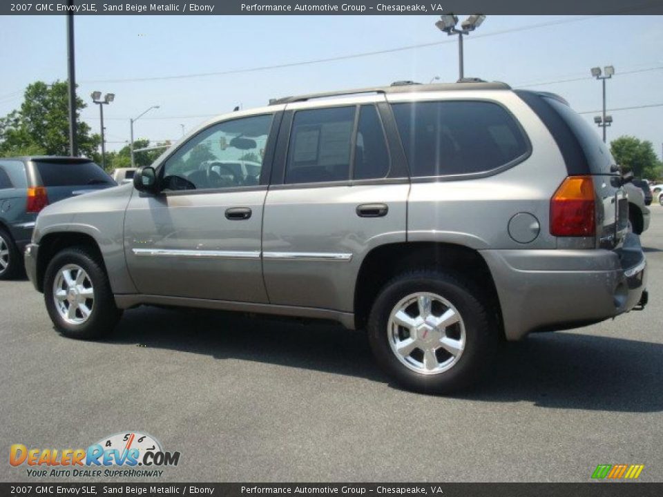 2007 GMC Envoy SLE Sand Beige Metallic / Ebony Photo #3