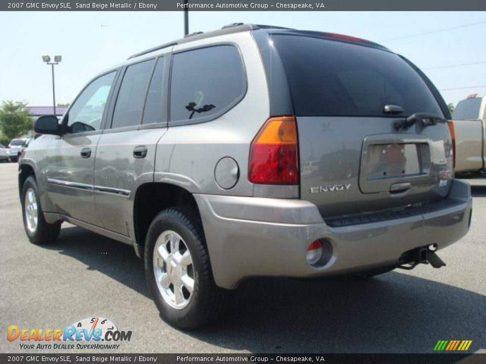 2007 GMC Envoy SLE Sand Beige Metallic / Ebony Photo #4