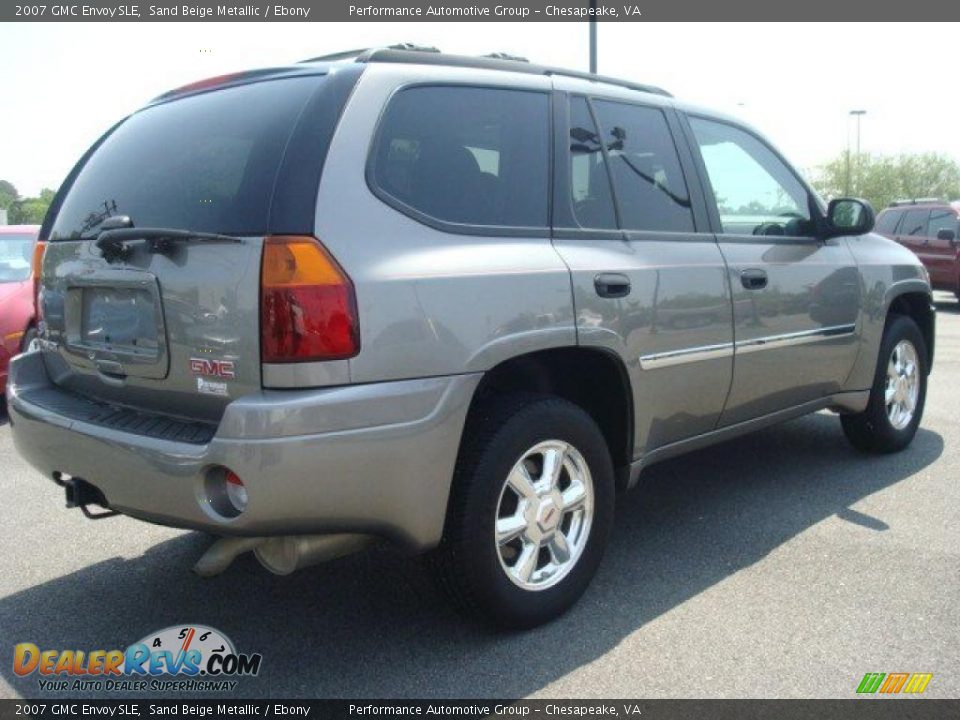 2007 GMC Envoy SLE Sand Beige Metallic / Ebony Photo #5