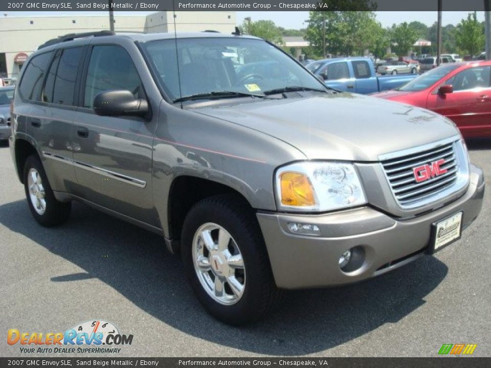 2007 GMC Envoy SLE Sand Beige Metallic / Ebony Photo #7