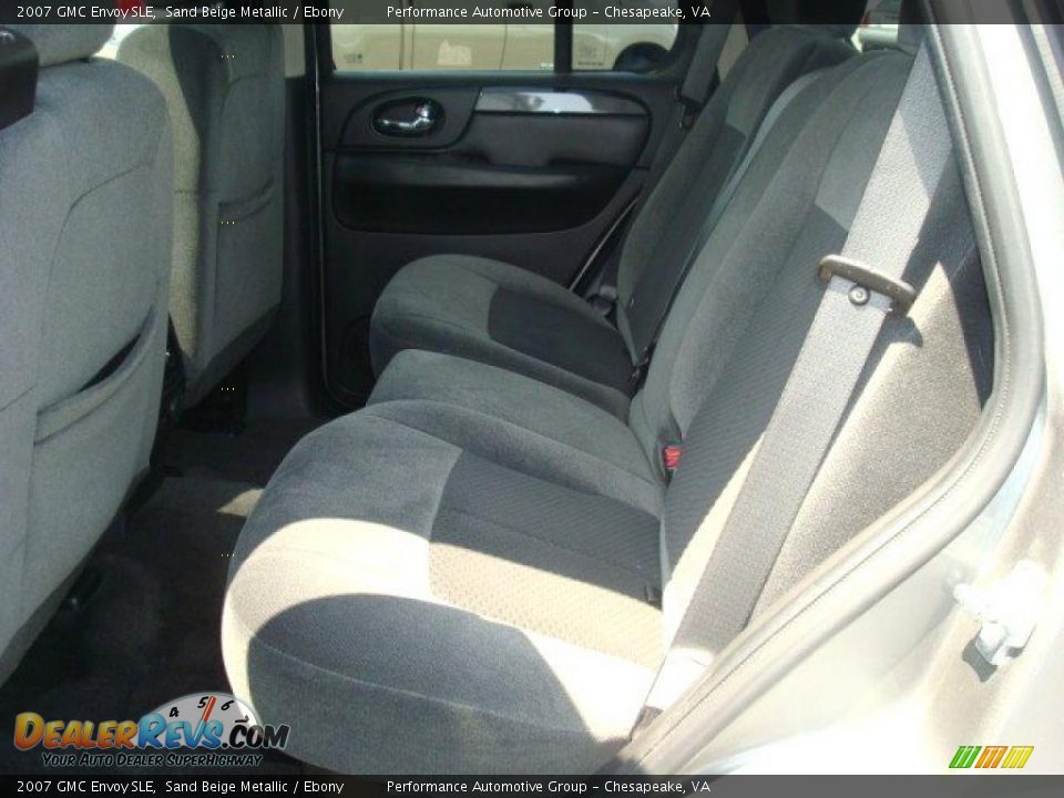 2007 GMC Envoy SLE Sand Beige Metallic / Ebony Photo #10