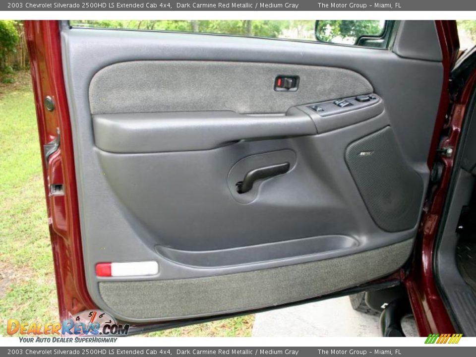 2003 Chevrolet Silverado 2500HD LS Extended Cab 4x4 Dark Carmine Red Metallic / Medium Gray Photo #33
