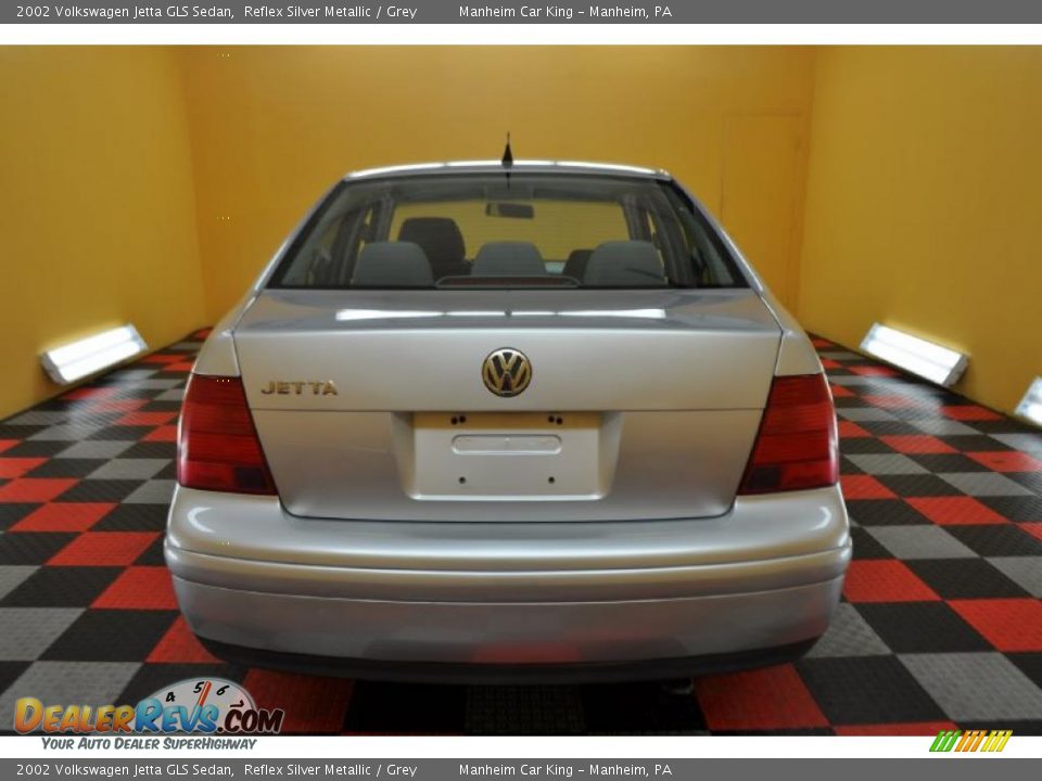 2002 Volkswagen Jetta GLS Sedan Reflex Silver Metallic / Grey Photo #5
