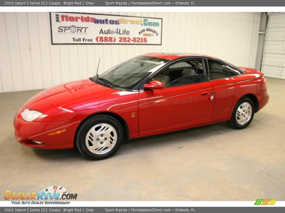 2001 Saturn S Series SC2 Coupe Bright Red / Gray Photo #4