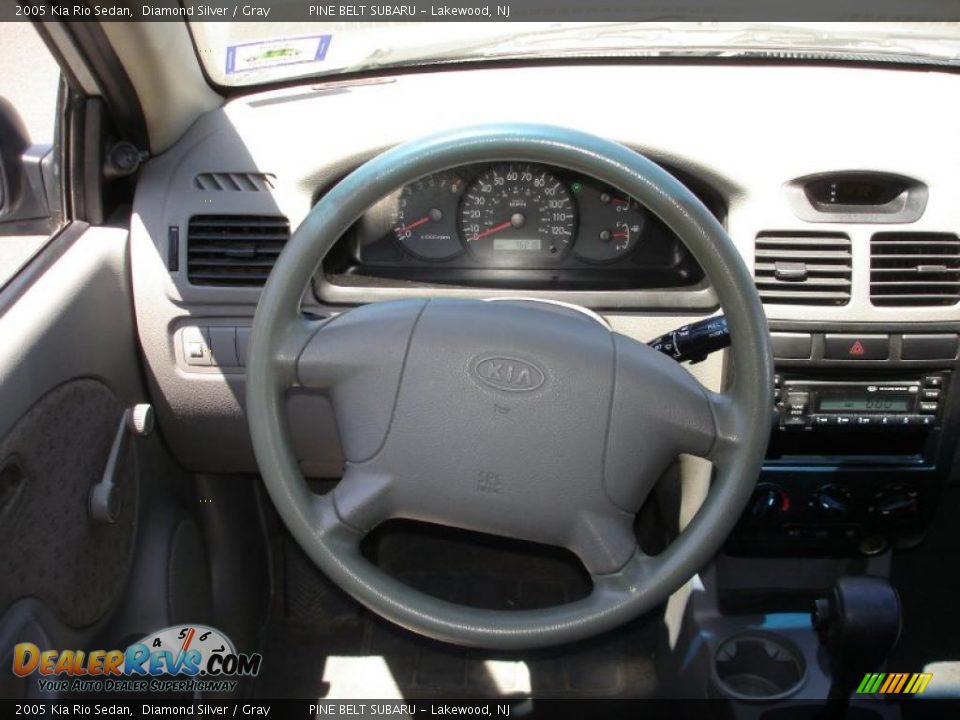 2005 Kia Rio Sedan Diamond Silver / Gray Photo #13