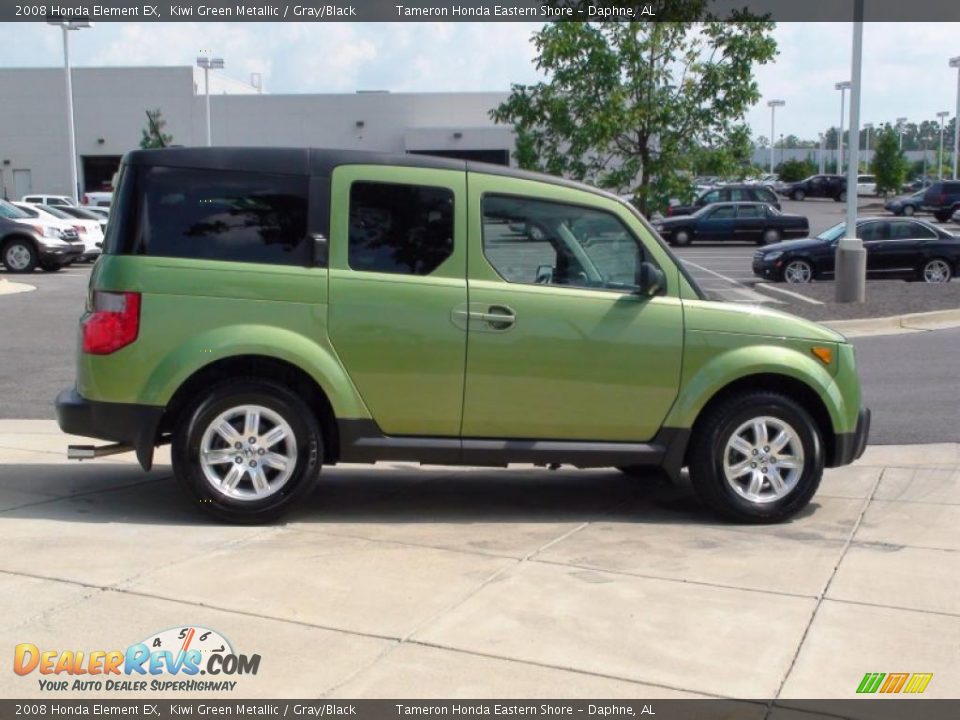 Green used honda element #3