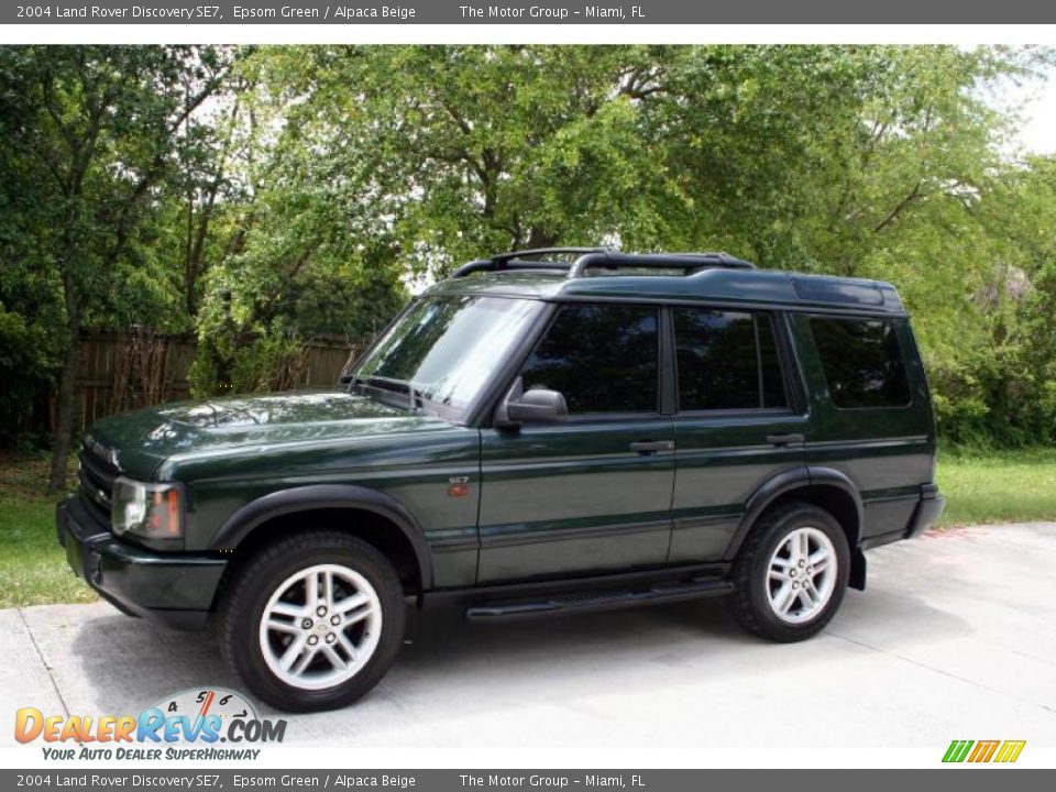 2004 Land Rover Discovery SE7 Epsom Green / Alpaca Beige Photo #2