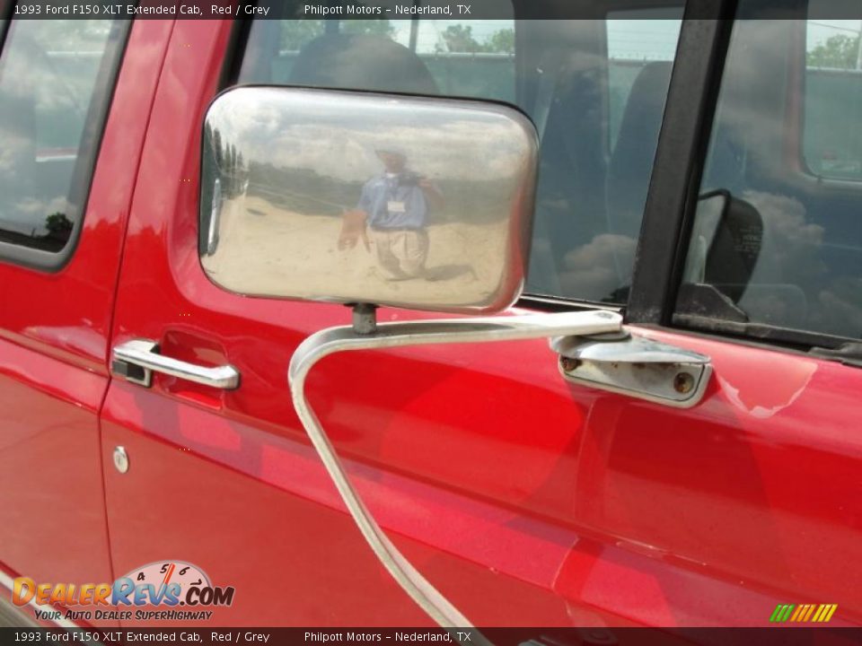 1993 Ford F150 XLT Extended Cab Red / Grey Photo #16