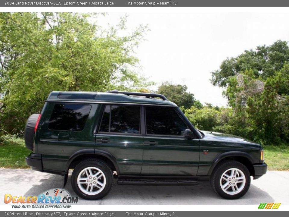 2004 Land Rover Discovery SE7 Epsom Green / Alpaca Beige Photo #10