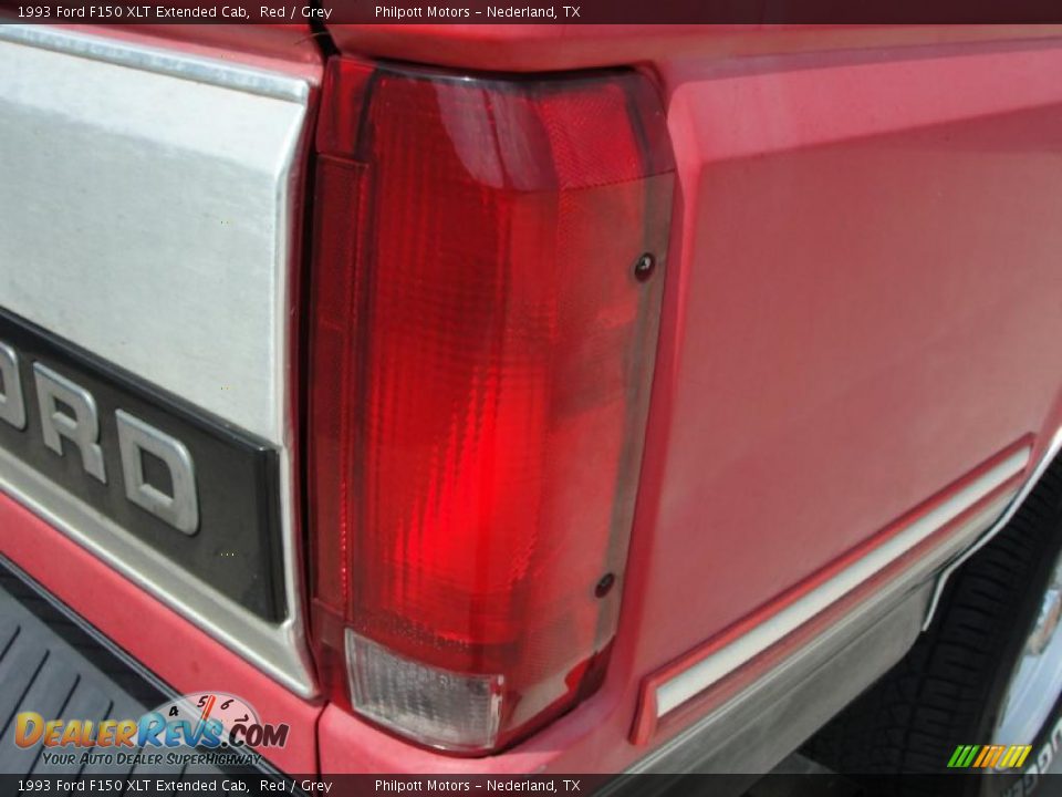 1993 Ford F150 XLT Extended Cab Red / Grey Photo #18