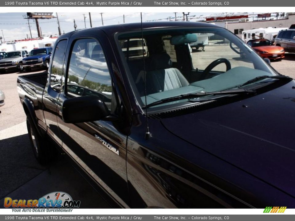 1998 Toyota Tacoma V6 TRD Extended Cab 4x4 Mystic Purple Mica / Gray Photo #16