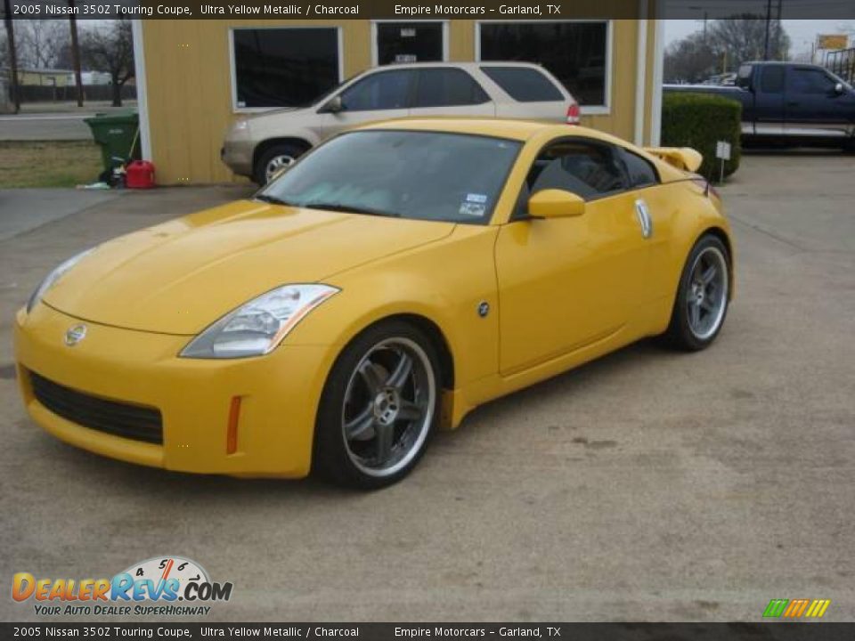 2005 Nissan 350Z Touring Coupe Ultra Yellow Metallic / Charcoal Photo #1