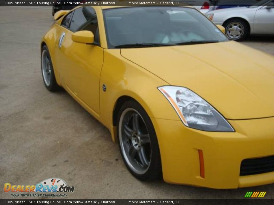 2005 Nissan 350Z Touring Coupe Ultra Yellow Metallic / Charcoal Photo #8