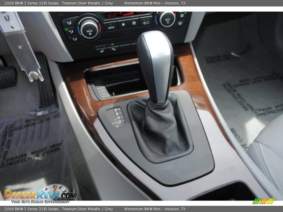 2009 BMW 3 Series 328i Sedan Titanium Silver Metallic / Grey Photo #15