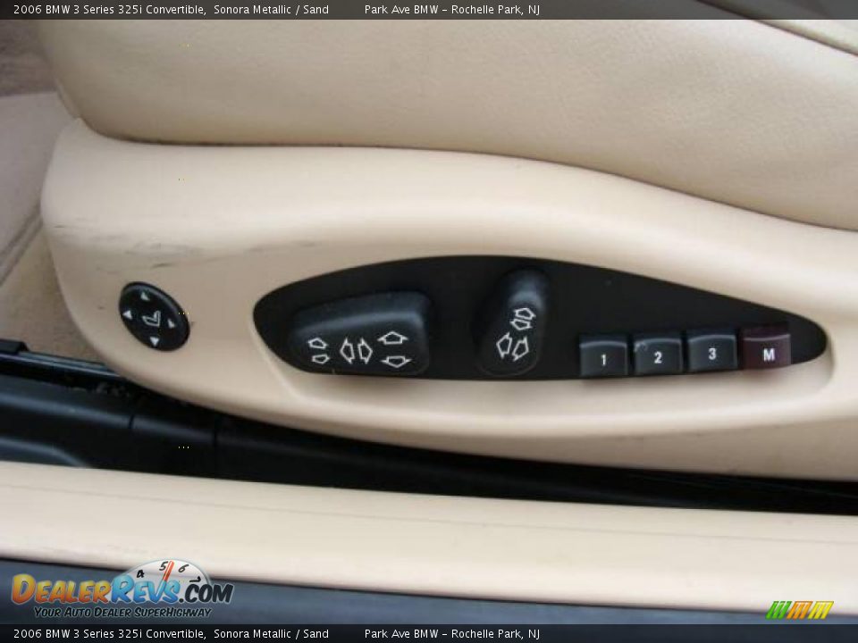 2006 BMW 3 Series 325i Convertible Sonora Metallic / Sand Photo #18