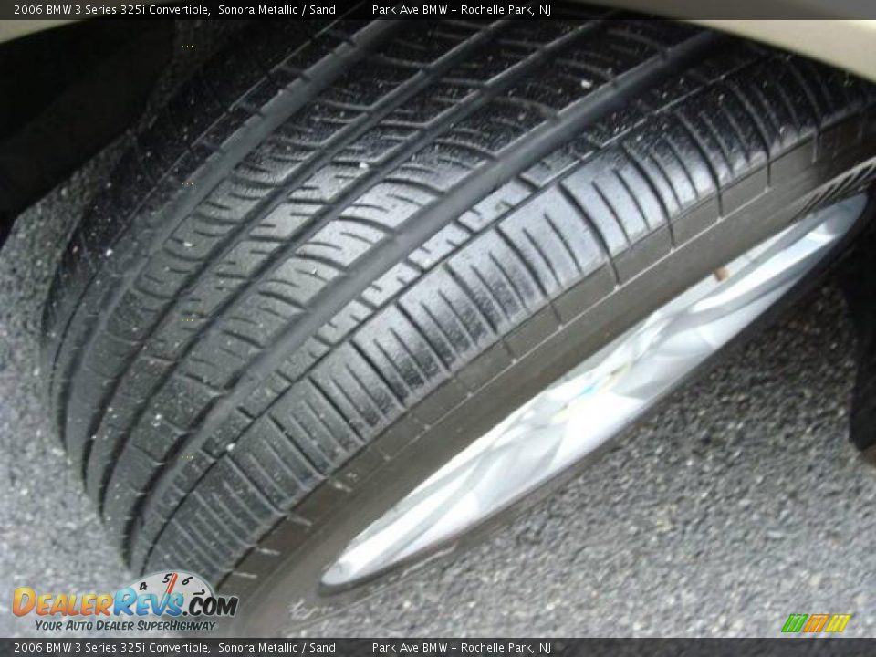 2006 BMW 3 Series 325i Convertible Sonora Metallic / Sand Photo #29