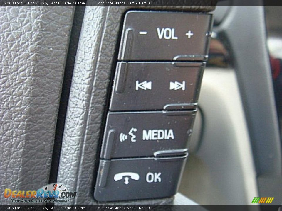 2008 Ford Fusion SEL V6 White Suede / Camel Photo #22