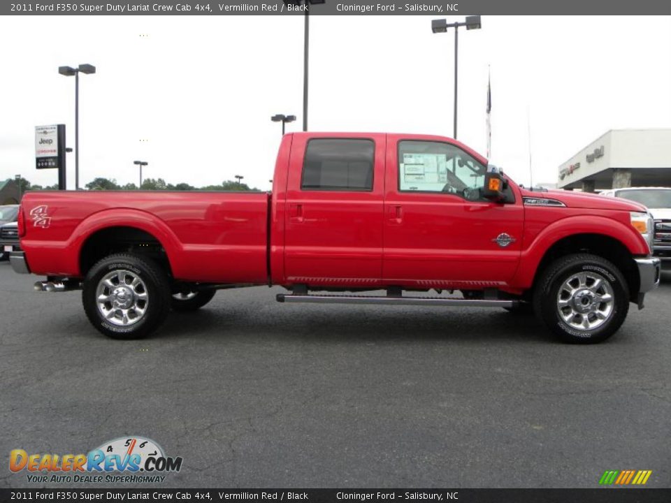 2011 Ford F350 Super Duty Lariat Crew Cab 4x4 Vermillion Red / Black Photo #2