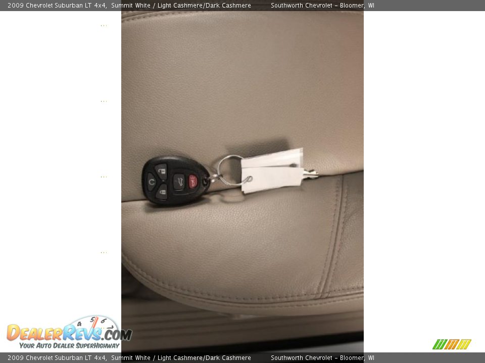 2009 Chevrolet Suburban LT 4x4 Summit White / Light Cashmere/Dark Cashmere Photo #12