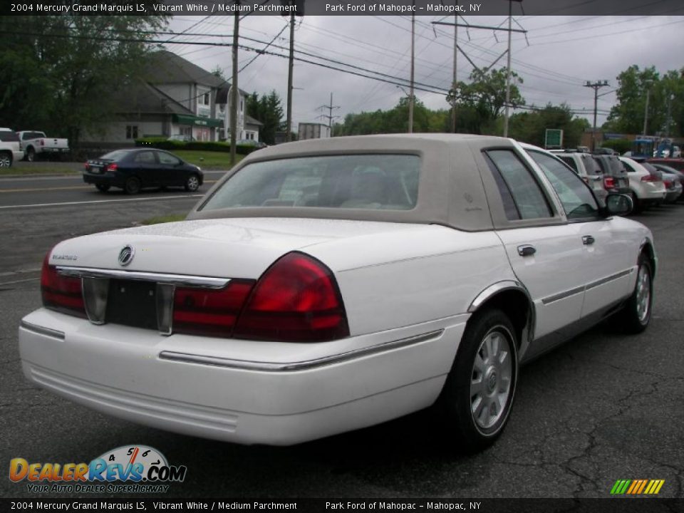 2004 Mercury Grand Marquis LS Vibrant White / Medium Parchment Photo #3