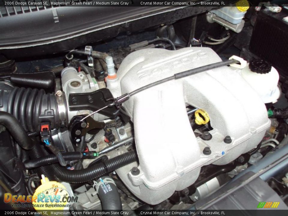 2006 Dodge Caravan SE Magnesium Green Pearl / Medium Slate Gray Photo #16