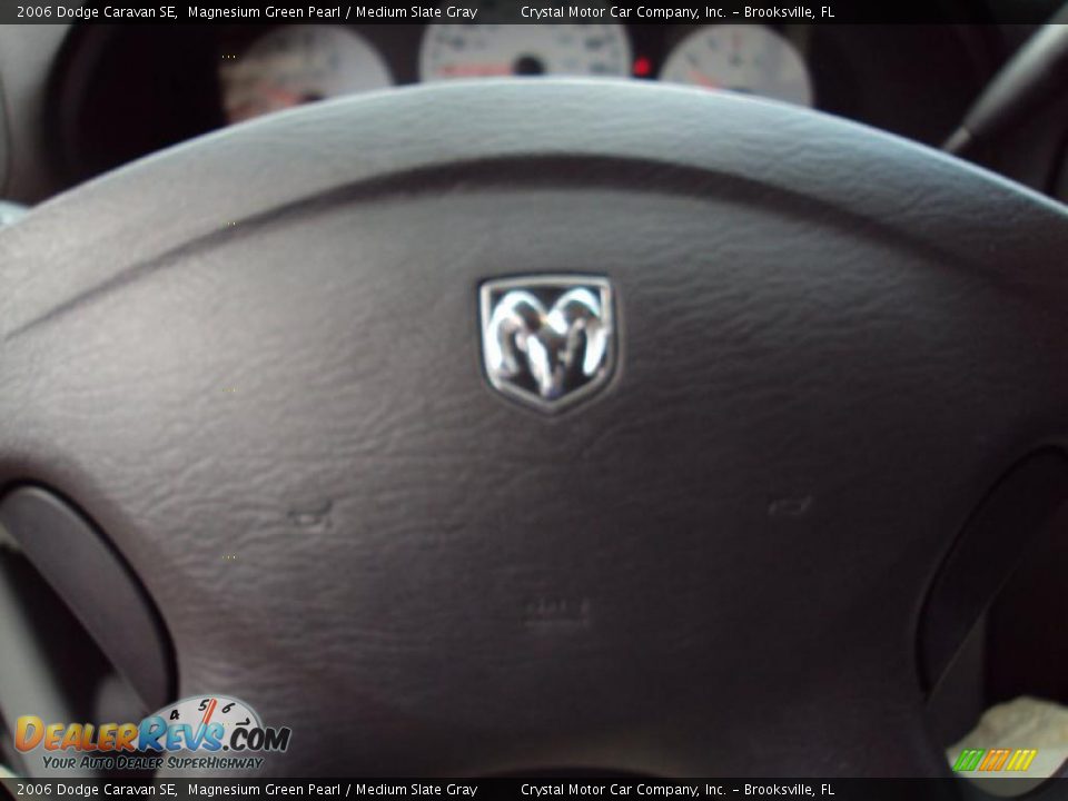 2006 Dodge Caravan SE Magnesium Green Pearl / Medium Slate Gray Photo #21