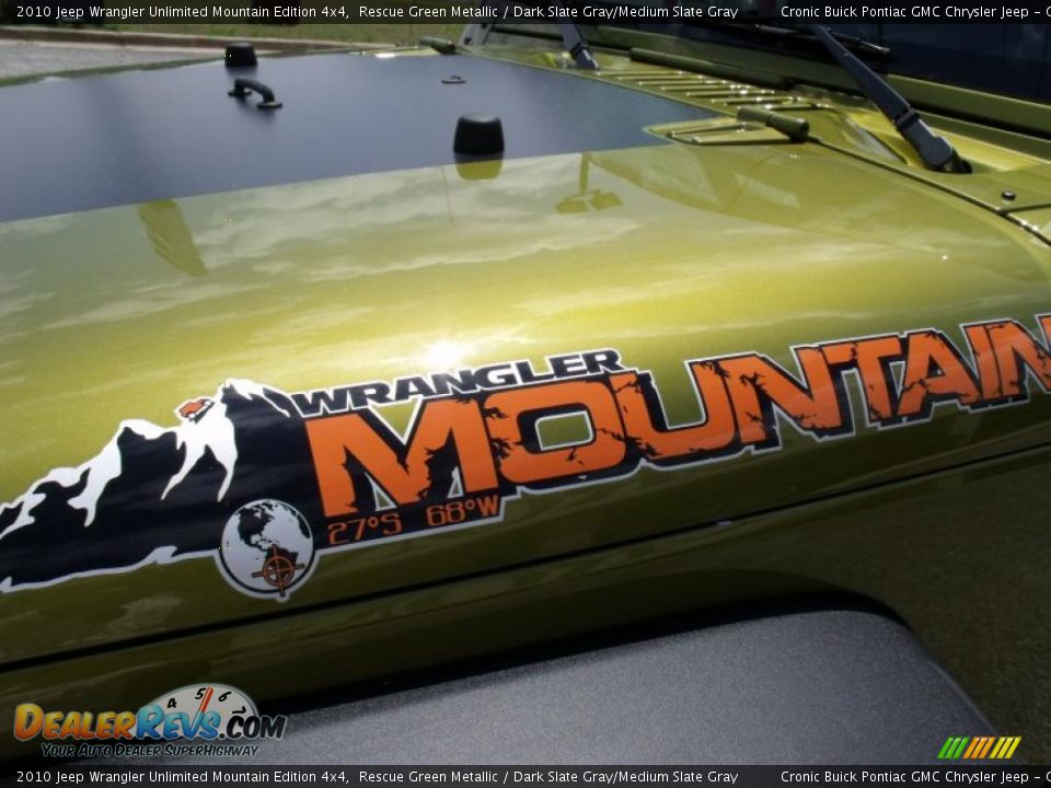 2010 Jeep Wrangler Unlimited Mountain Edition 4x4 Rescue Green Metallic / Dark Slate Gray/Medium Slate Gray Photo #11