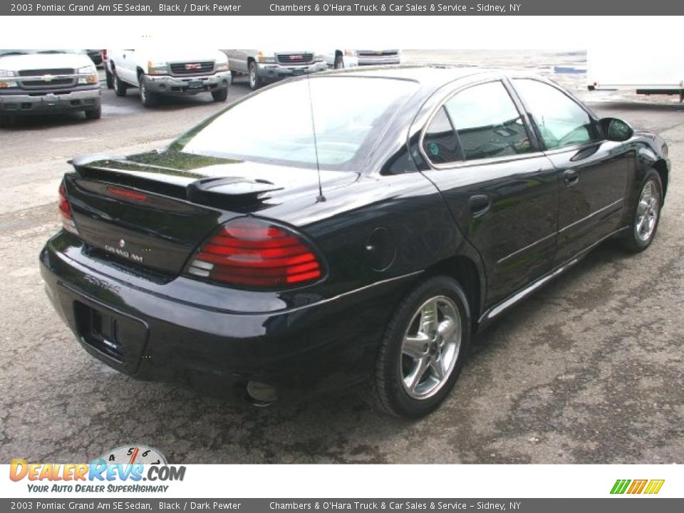2003 Pontiac Grand Am SE Sedan Black / Dark Pewter Photo #12