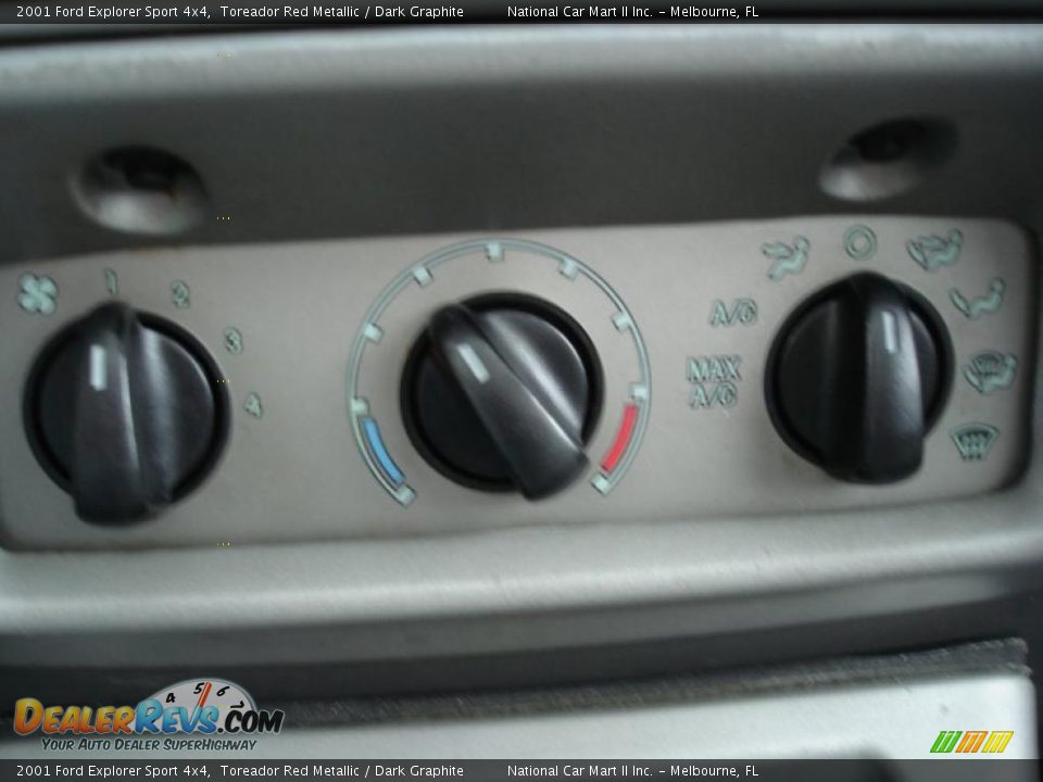 2001 Ford Explorer Sport 4x4 Toreador Red Metallic / Dark Graphite Photo #17