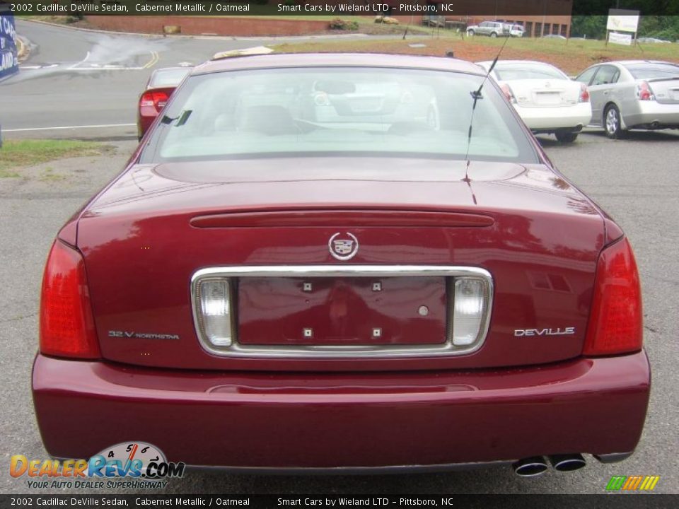 2002 Cadillac DeVille Sedan Cabernet Metallic / Oatmeal Photo #6