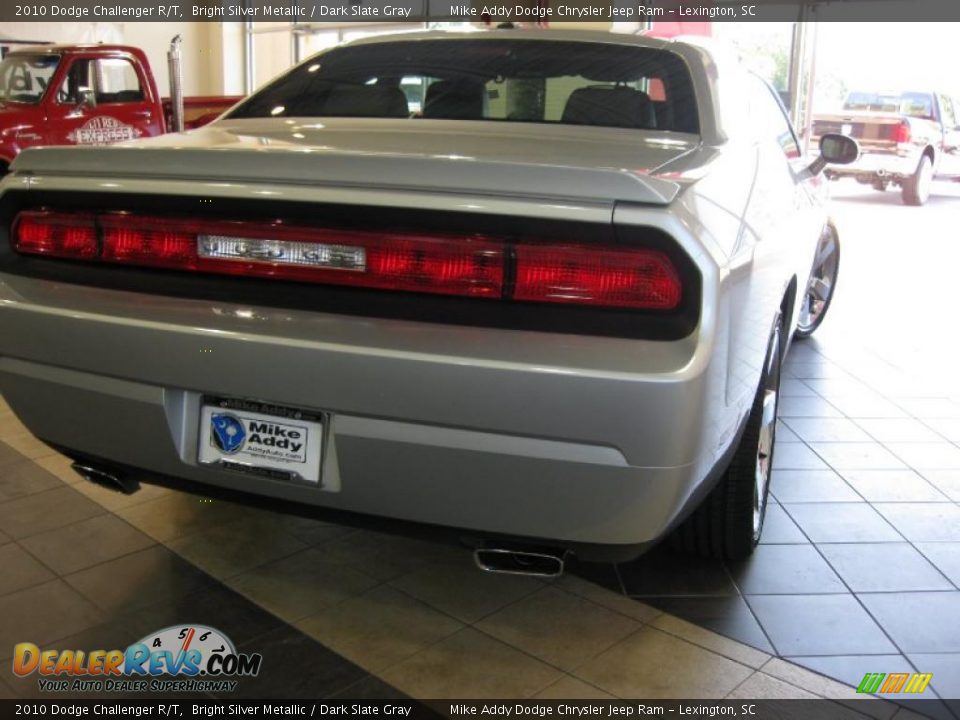 2010 Dodge Challenger R/T Bright Silver Metallic / Dark Slate Gray Photo #10