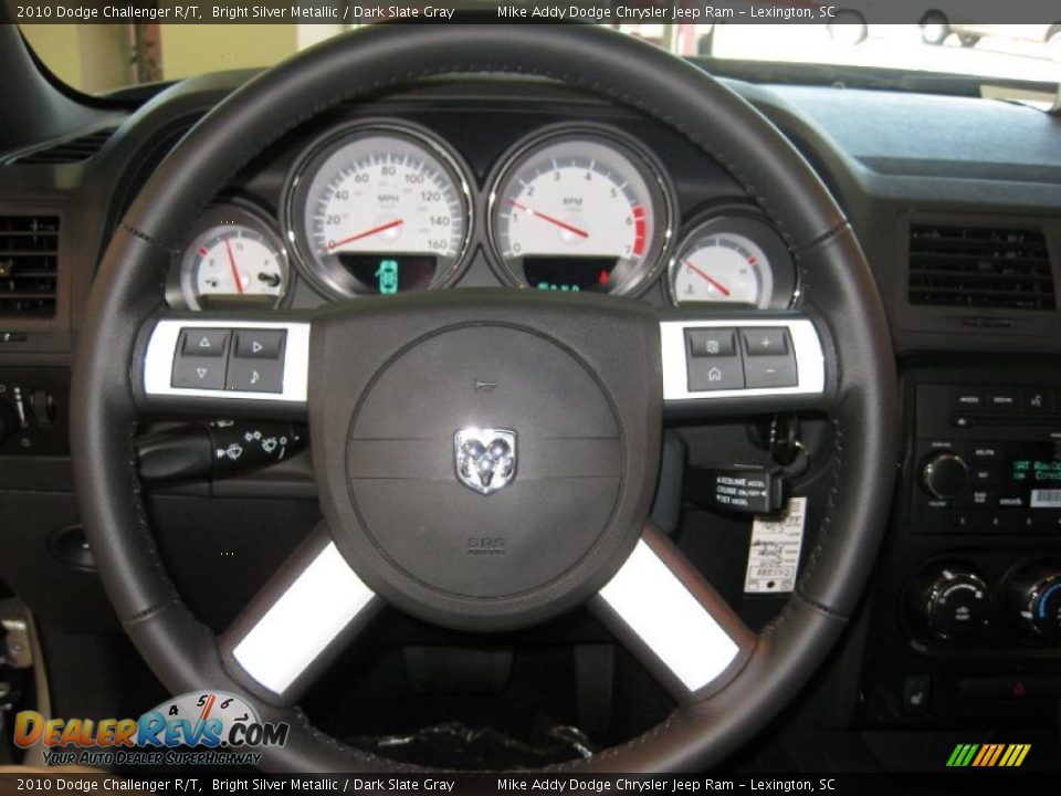 2010 Dodge Challenger R/T Bright Silver Metallic / Dark Slate Gray Photo #30