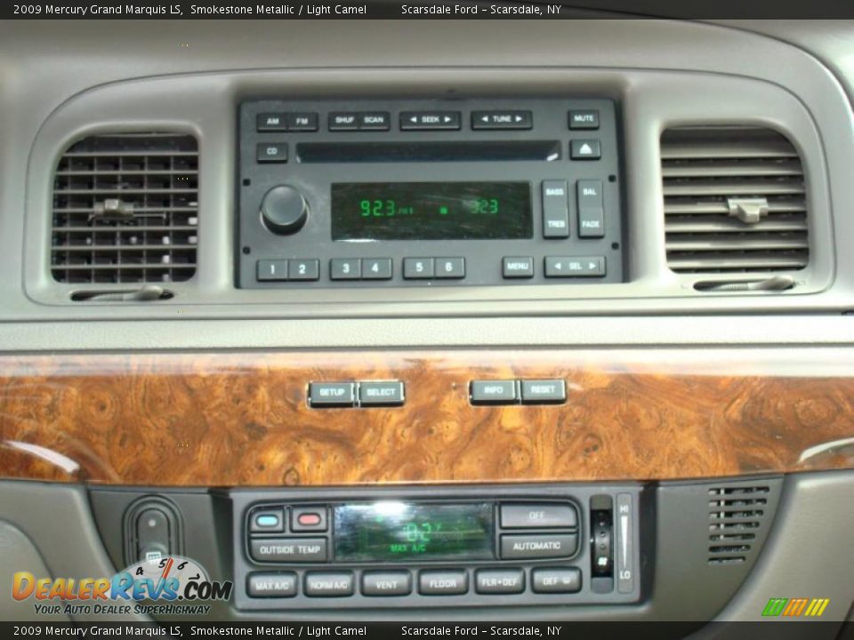 2009 Mercury Grand Marquis LS Smokestone Metallic / Light Camel Photo #18