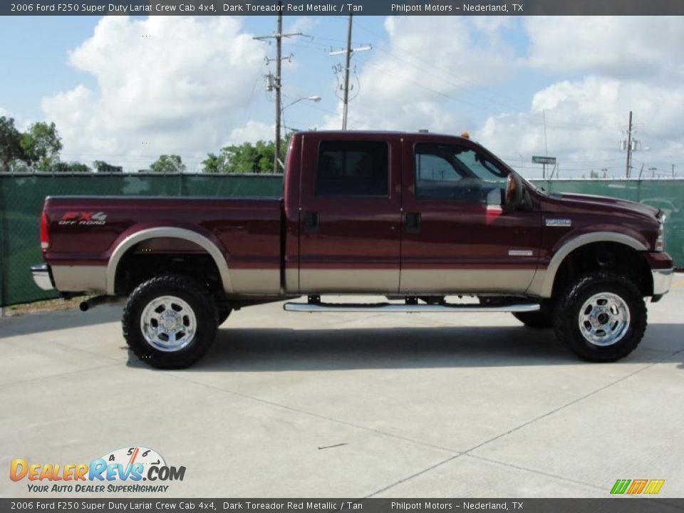 2006 Ford F250 Super Duty Lariat Crew Cab 4x4 Dark Toreador Red Metallic / Tan Photo #2