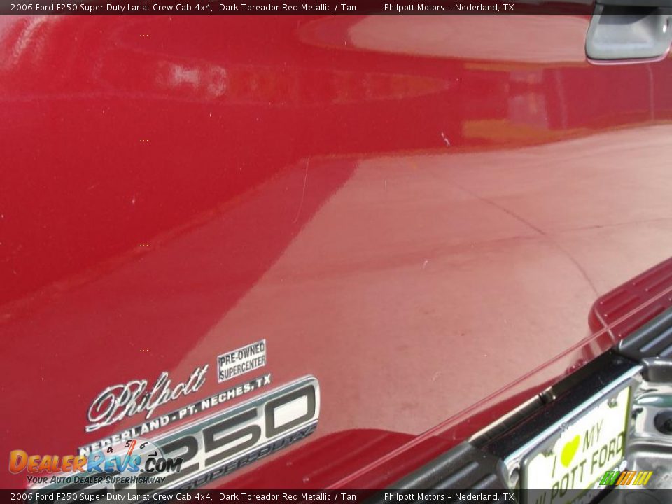 2006 Ford F250 Super Duty Lariat Crew Cab 4x4 Dark Toreador Red Metallic / Tan Photo #25