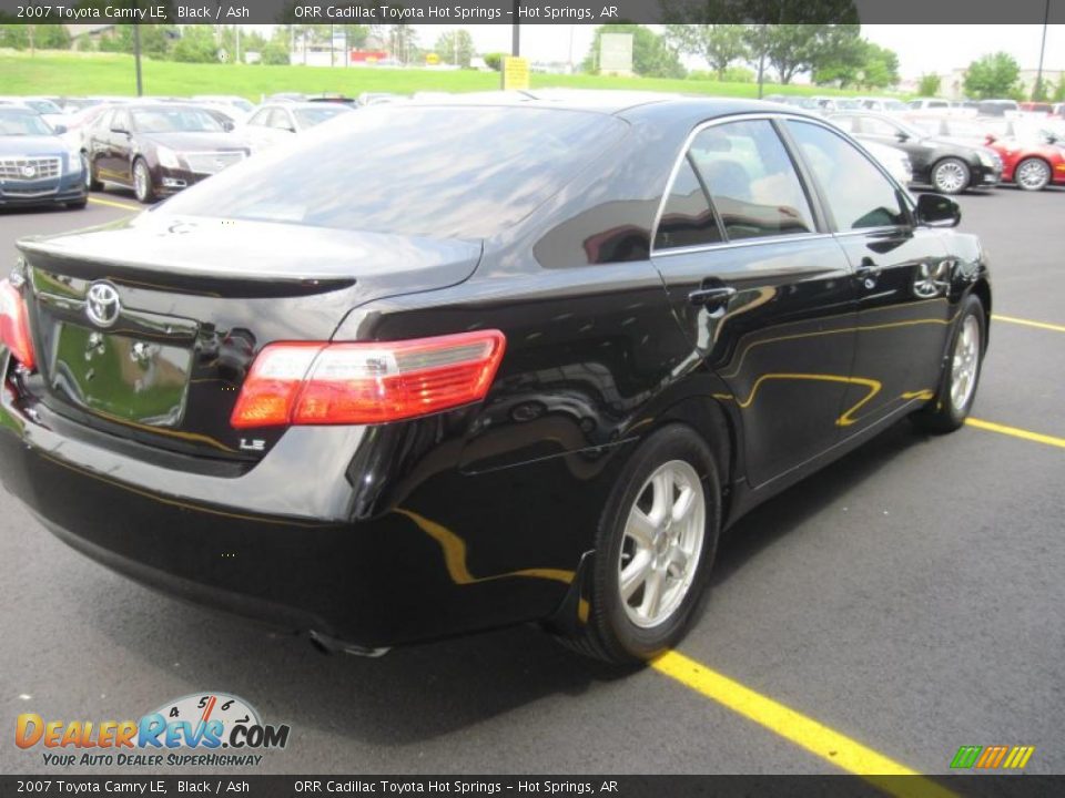 2007 Toyota Camry LE Black / Ash Photo #6