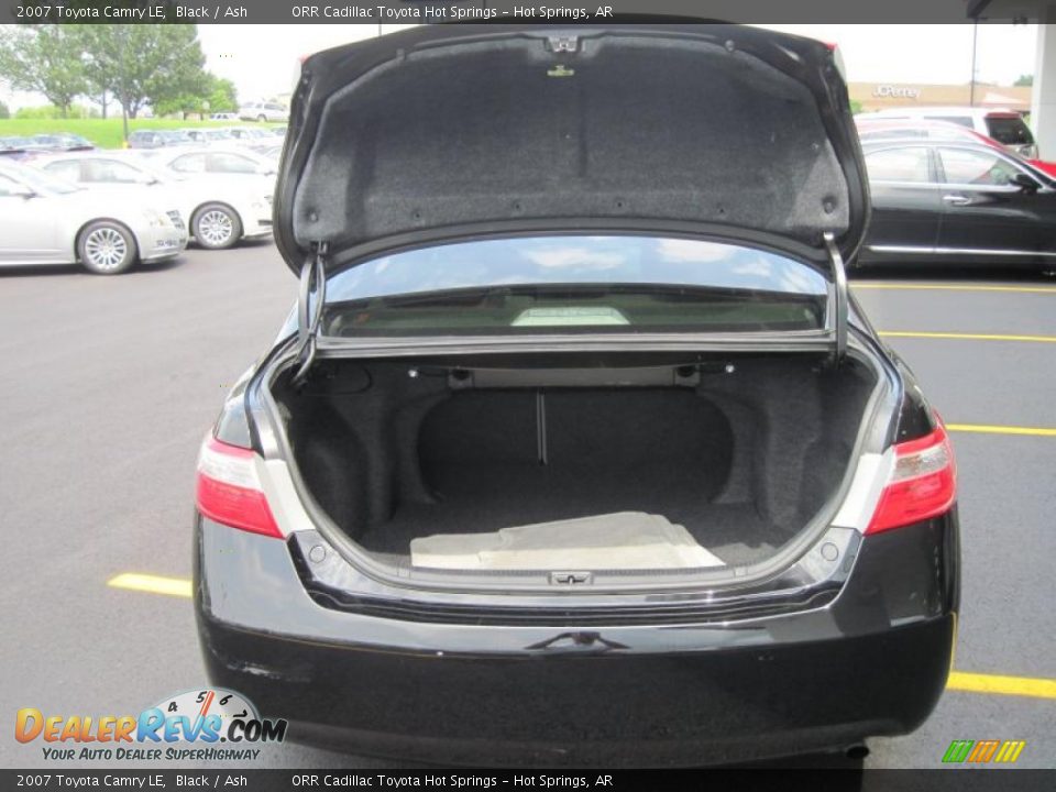 2007 Toyota Camry LE Black / Ash Photo #10