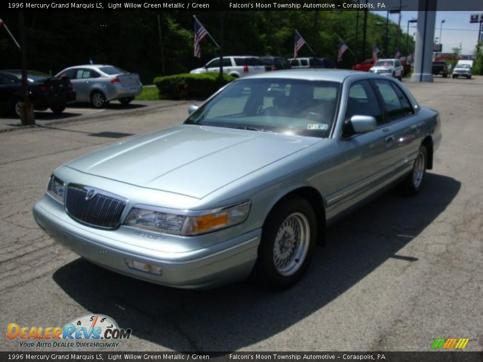 1996 Mercury Grand Marquis LS Light Willow Green Metallic / Green Photo #5