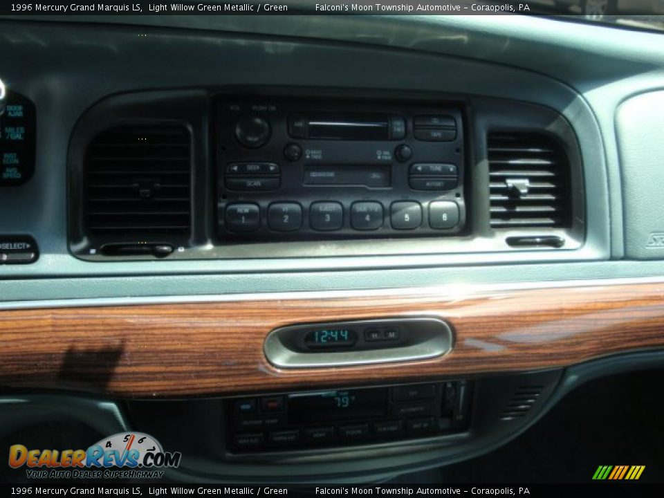 1996 Mercury Grand Marquis LS Light Willow Green Metallic / Green Photo #13