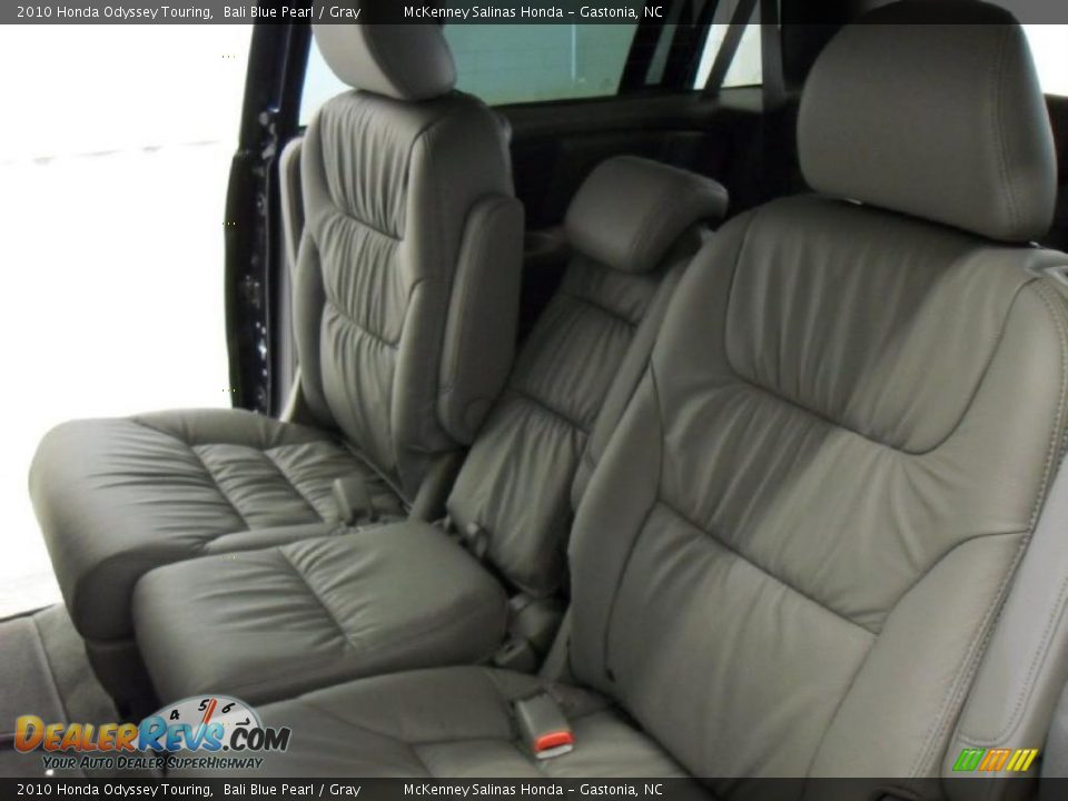 2010 Honda Odyssey Touring Bali Blue Pearl / Gray Photo #17