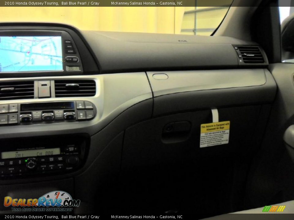 2010 Honda Odyssey Touring Bali Blue Pearl / Gray Photo #19